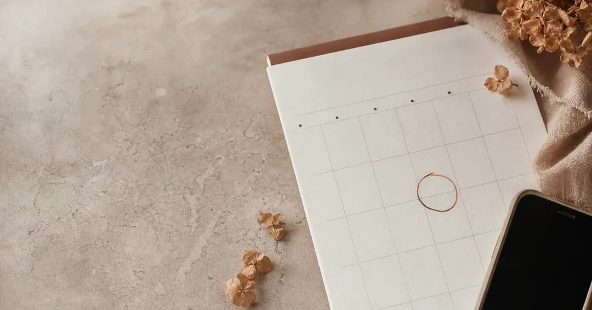 Wann verschickt man ein Save the Date? Fristen und Sonderfaelle